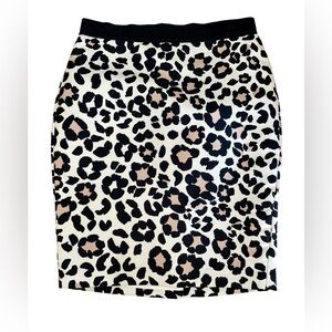 AT, Flower print skirt
